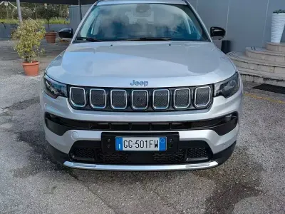 Usata Jeep Compass Limited 131 CV (96 kW) 2021 Grigio SUV