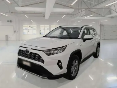 Usata Toyota RAV4 Hybrid Business Edition 178 CV (130 kW) 2021 Bianco SUV