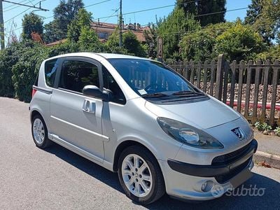 Peugeot 1007