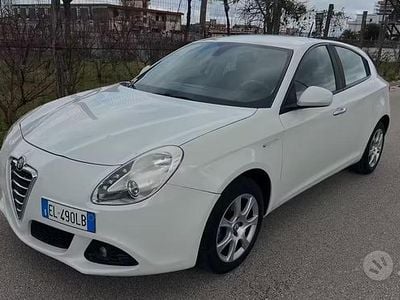 Usata Alfa Romeo Giulietta 120 CV (88 kW) 2012 Bianco Utilitaria