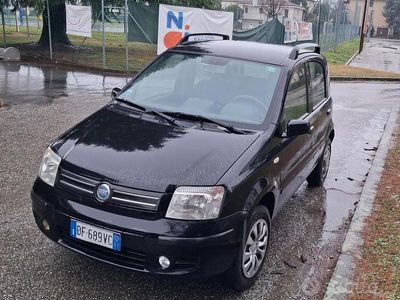 Begagnad Fiat Panda 77 HK (56 kW) 2007 Svart Halvkombi