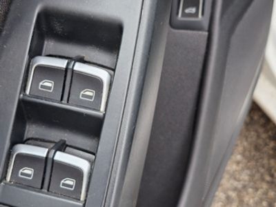 Usata Audi A4 150 CV (110 kW) 2014 Bianco Station wagon