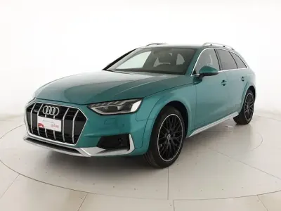 Usata Audi A4 Allroad Ambiente 204 CV (150 kW) 2023 Colore carrozzeria personalizzato audi exclusive Station wagon