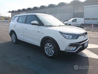 Usata SsangYong XLV 115 CV (84 kW) 2018 Bianco SUV