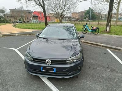 Usata VW Polo Comfortline 65 CV (47 kW) 2018 Grigio Utilitaria