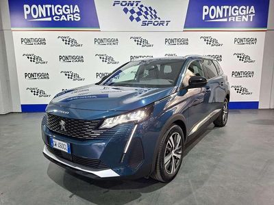 Usata Peugeot 5008 Allure 131 CV (96 kW) 2024 Vernice blu celebes SUV