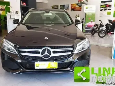 Usata Mercedes C220 170 CV (125 kW) 2018 Nero Station wagon