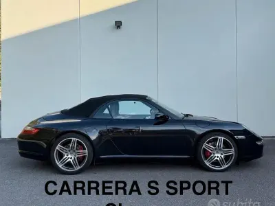 Usata Porsche 911 Carrera S Cabriolet Sport 355 CV (261 kW) 2005 Cabrio