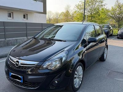 Usata Opel Corsa 75 CV (55 kW) 2014 Utilitaria