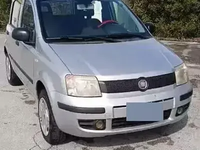 Usata Fiat Panda 77 CV (56 kW) 2012 Grigio Utilitaria