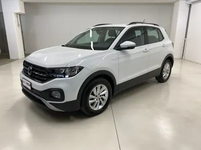 Usata VW T-Cross Style 95 CV (69 kW) 2019 Pure white SUV