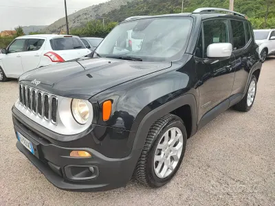 Usata Jeep Renegade Limited 120 CV (88 kW) 2015 Nero SUV