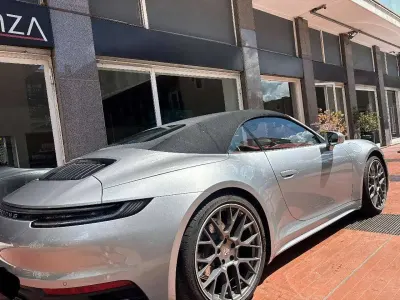 Usata Porsche 911 Carrera 4 Cabriolet