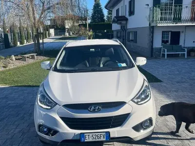 Usata Hyundai ix35 115 CV (84 kW) 2013 Bianco SUV