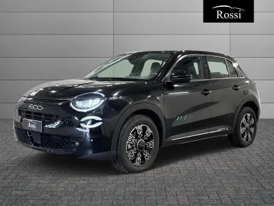 Usata Fiat 600 Pop 145 CV (106 kW) 2025 Verde mare d'italia (metallizz SUV