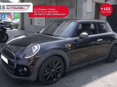Usata Mini ONE 102 CV (75 kW) 2018 Nero Utilitaria
