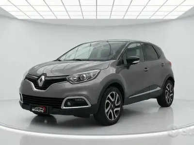 Usata Renault Captur Intens 90 CV (66 kW) 2016 Grigio SUV