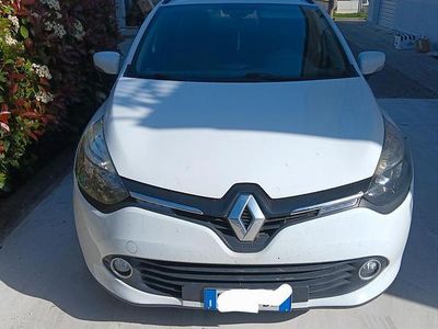 Usata Renault Clio GrandTour 75 CV (55 kW) 2015 Bianco Station wagon