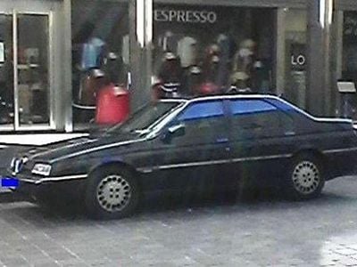 Usata Alfa Romeo 164 144 CV (105 kW) 1996 Blu/azzurro Berlina