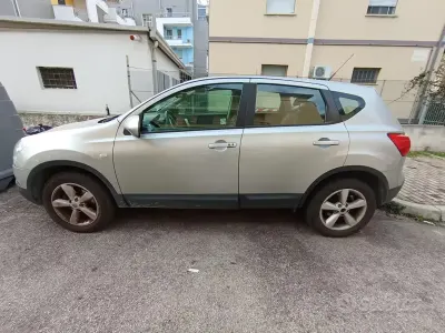 Usata Nissan Qashqai 106 CV (77 kW) 2007 Grigio SUV