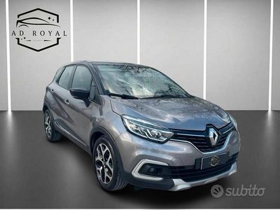 Usata Renault Captur Intens 90 CV (66 kW) 2018 Grigio SUV