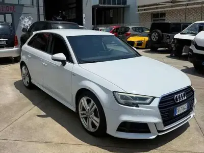 Usata Audi A3 S-Line 116 CV (85 kW) 2019 Bianco Berlina