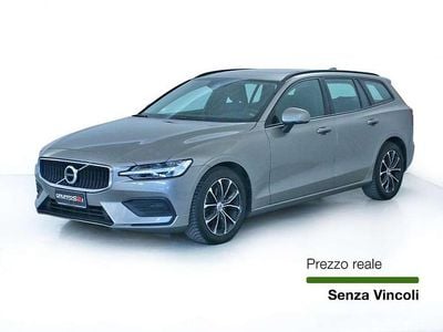 Usata Volvo V60 Momentum 150 CV (110 kW) 2020 Grigio Station wagon