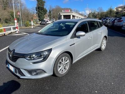 Usata Renault Mégane GrandTour 116 CV (85 kW) 2019 Argento Station wagon