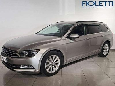 Usata VW Passat Business 120 CV (88 kW) 2017 Argento Station wagon