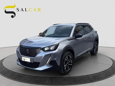 Usata Peugeot 2008 Allure 102 CV (75 kW) 2023 Argento SUV