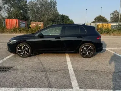 Usata VW Golf VII Life 150 CV (110 kW) 2021 Utilitaria