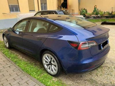 Usata Tesla Model 3 152 kW (208 CV) 2021 Blu/azzurro Berlina