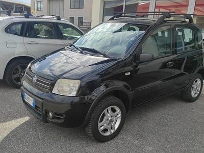 Usata Fiat Panda 4x4 69 CV (50 kW) 2007 Nero Utilitaria