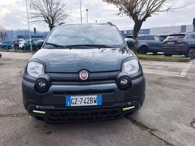 Usata Fiat Panda Cross Cross 69 CV (50 kW) 2025 Verde Utilitaria
