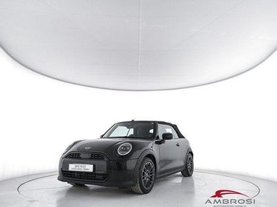 Usata Mini Cooper Favoured 119 kW (163 CV) 2025 Nero Utilitaria