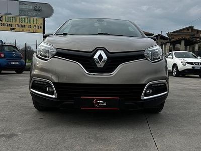 Usata Renault Captur 90 CV (66 kW) 2015 Marrone SUV