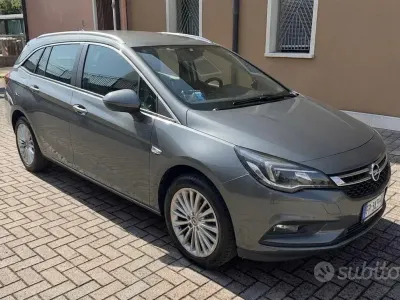 Usata Opel Astra 136 CV (100 kW) 2018 Grigio Station wagon