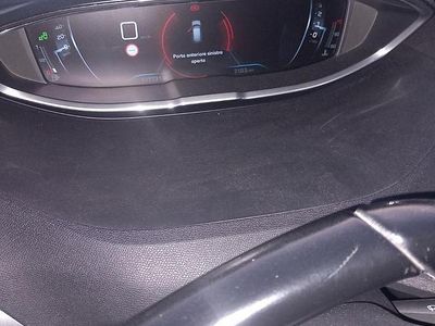 Usata Peugeot 3008 Crossway 150 CV (110 kW) 2019 Grigio SUV