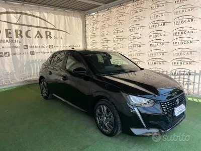 Usata Peugeot 208 Allure 101 CV (74 kW) 2021 Nero Utilitaria