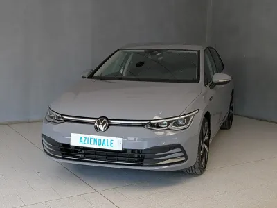 Usata VW Golf VIII Style 131 CV (96 kW) 2024 Grigio Berlina