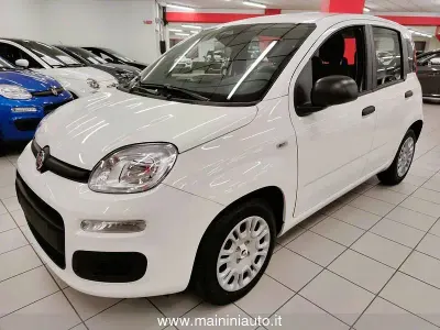 Nuova Fiat Panda 69 CV (50 kW) 2025 Bianco Utilitaria