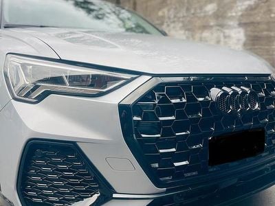 Usata Audi Q3 Sportback Ambiente 150 CV (110 kW) 2020 Grigio SUV