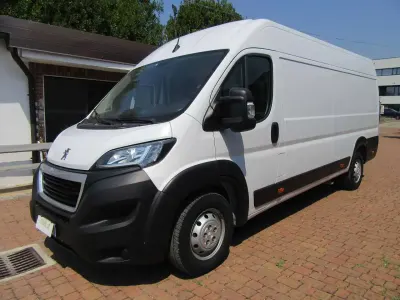 Usata Peugeot Boxer 140 CV (102 kW) 2023 Bianco Furgone