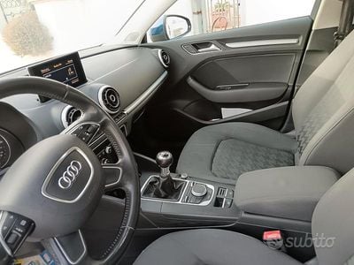 Usata Audi A3 110 CV (80 kW) 2017 Blu Berlina