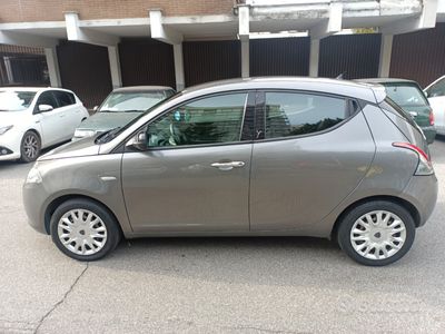 usata Lancia Ypsilon YpsilonIII 2011 1.2 8v Silver s