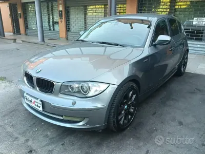 Usata BMW 118 143 CV (105 kW) 2011 Antracite Utilitaria