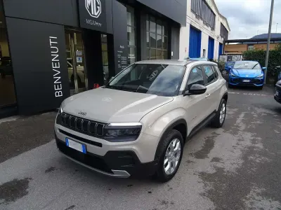Nuova Jeep Avenger Altitude 101 CV (74 kW) 2025 Beige SUV