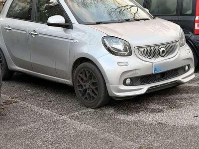 Usata Smart ForFour Superpassion 71 CV (52 kW) 2019 Grigio Utilitaria