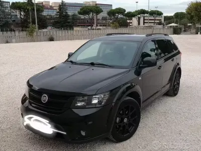 Usata Fiat Freemont Black Code 170 CV (125 kW) 2014 SUV