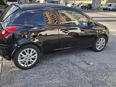 Usata Opel Corsa 75 CV (55 kW) 2008 Nero Utilitaria